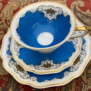 Beautiful Vintage trio set by Lichte.